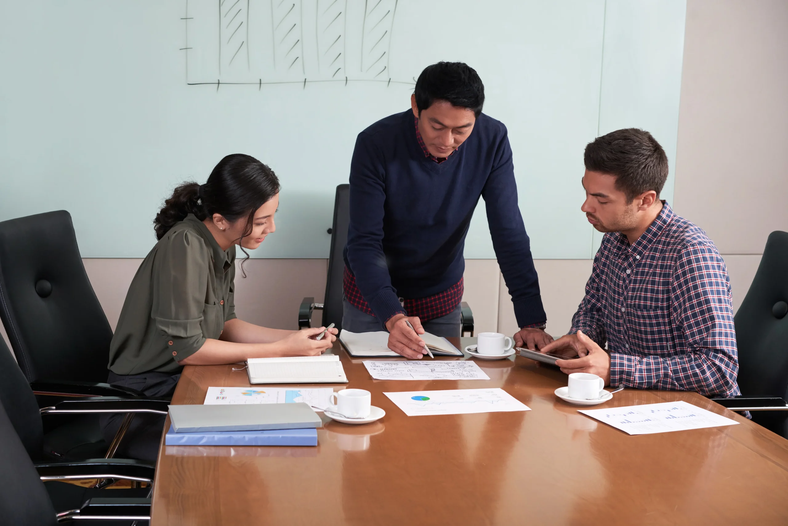 TRAINING ADVANCED BUSINESS TRAVEL INDUSTRI MANUFAKTUR